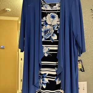 R and m Richards, 2 piece dress with removable necklace, size 20w.